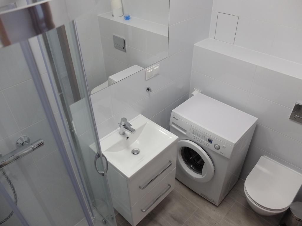 Pixel White Apart Wrocław Extérieur photo